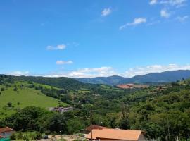 Sítio Sao Longuinho, campground in Extrema