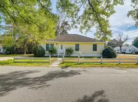 12 Mi to Myrtle Beach Peaceful Abode in Conway!