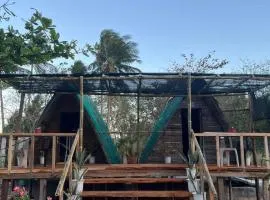 Tiliponan Nipa Hut