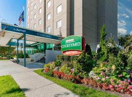 Courtyard by Marriott New York JFK Airport، فندق في كوينز