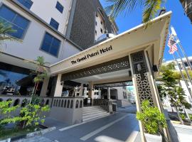 The Grand Puteri Hotel, hotel in Kuala Terengganu