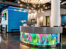 Aloft Newport on the Levee
