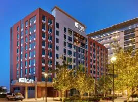 Aloft Richardson