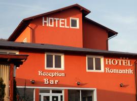 Hotel Romantik, hotel con parking en Bălăuşeri