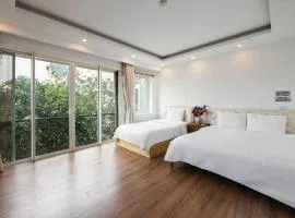 Lakeside House Hanoi