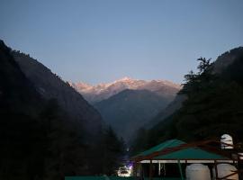 kartikey stay, ξενοδοχείο σε Kasol
