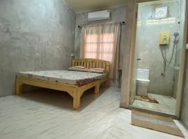 บ้าน 1, hotel i Chiang Mai