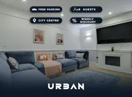 Spacious 4-Bedroom City Centre Houses, Sleeps 8 With Parking For 3 Cars
