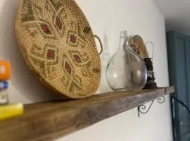 Tinnari home