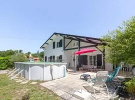 Maison ensoleillée avec piscine privée à Moliets-et-Maa