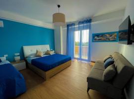 B&B e Apartment MARIA VITTORIA - Anzio Blue Horizon - 150 mt dal mare, מלון באנציו