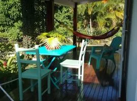 Gîte Cumaru dans jardin tropical Sainte-Anne
