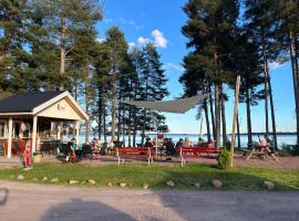 V&aring;m&aring;badets Camping &ndash; hotel przy plaży 