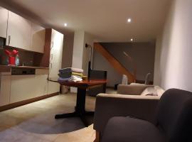 Unterkunft im Dorf, hostel in Schwallungen