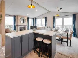 Host & Stay - Linden Lodge, Ashdown Retreat