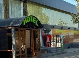 Karvonsaroy Hotel