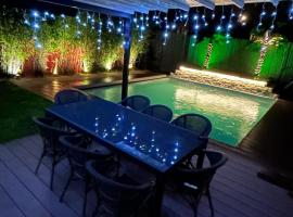 Villa avec Piscine - 15 ' JO - Vélos - 30 ' Disney