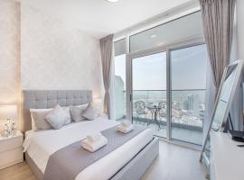 Apartment on 26th Floor & Beautiful Views (2 adults + 2 kids)