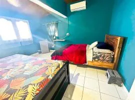 Chambre privée 1 - Case créole Le Mistral,chez Kévin