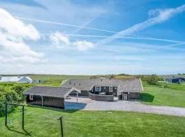 Amazing Home In Hjørring With Sauna