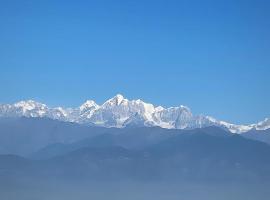Red Roof village Resort Dhulikhel, hótel í Dhulikhel
