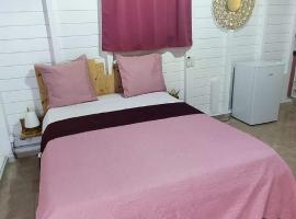 les gîtes de la belle fleur bungalow TULIPE, hotel v destinaci Le Gosier