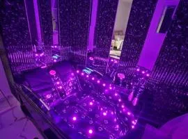 GDAŃSK by the Sea - PRESTIGE HOME SPA Apartments with a luxurious JACUZZI, SAUNA and an exclusive Massage Chair available in one of the apartments!