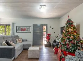 Casa a 900m da Rua Coberta, única e espaçosa