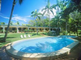Villa Marine Holiday Apartments Cairns, hotelli kohteessa Yorkeys Knob