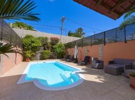 Villa PEARL, 3 chambres, piscine privée à Pointe aux Piments