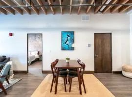 Urban Modern Living PERFECT for long term stays