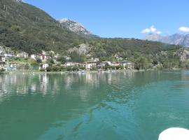 Residence Colombini, hotell sihtkohas Sorico