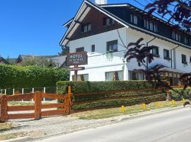 Hotel Le Charme, hotel en San Carlos de Bariloche