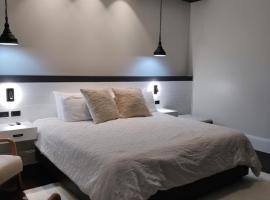 The Great House Inn, hotel poblíž Mezinárodní letiště Philip S. W. Goldson - BZE, Belize City