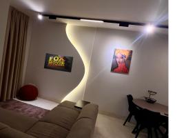 Two bedroom Apartment - Tirana, hotel v destinaci Tirane