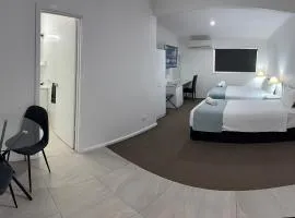 Mia Motel