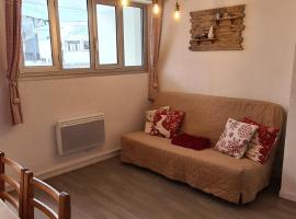 Appartement chaleureux, Gourette Pieds des pistes et GR10, hotel v destinaci Gourette