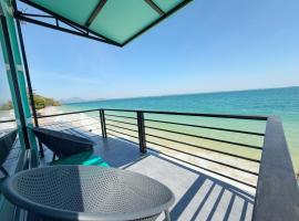 C smile samed resort, Hotel am Strand in Ko Samet