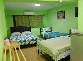 Your Home, hostel v destinaci Čiang Rai