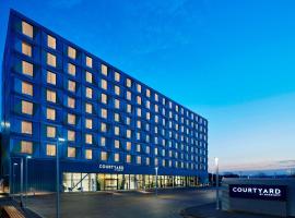 Courtyard by Marriott Luton Airport, Marriott hotel in Luton
