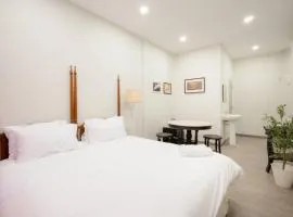 Hidden Dragon Yaowarat Road BKK xpro