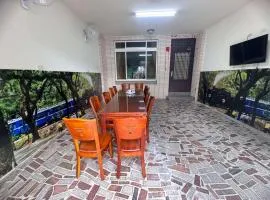 Plum Inn 1