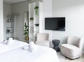 Relaxing Private Suite w Bathroom & Wi-Fi