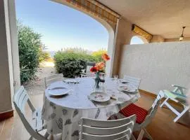 Manon - Beach by foot Terrace with sea view