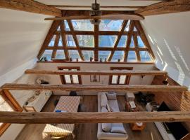 Une Maison à Colombages - Cosy, Lumineuse et Sauna, hôtel à Kesseldorf