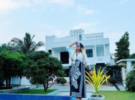 The White House Resort, place to stay in Wellawaya