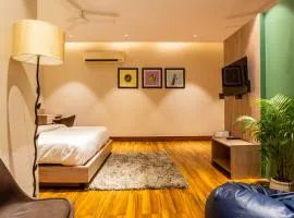 Housr Golf Course Road Near Phase 1 Metro Gurgaon