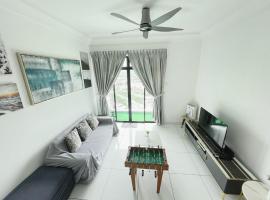 Platino up to 10 Pax, Few steps to paradigm and Escape JB, hotel in Johor Bahru