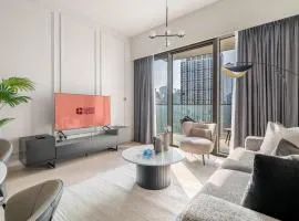 GuestReady - Burj Khalifa View l Infinity Pool