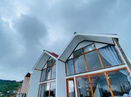 Dieng cabin atas awan, hotel v destinaci Wonosobo